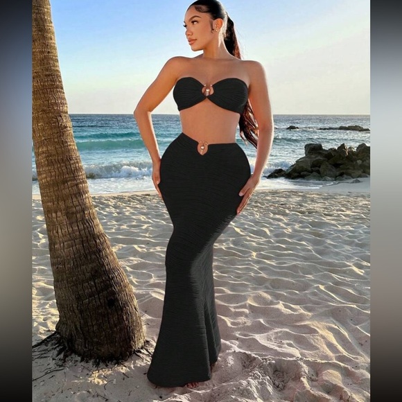 Black bandeau and maxi skirt set | gold hardware details | NWT - Picture 2 of 5